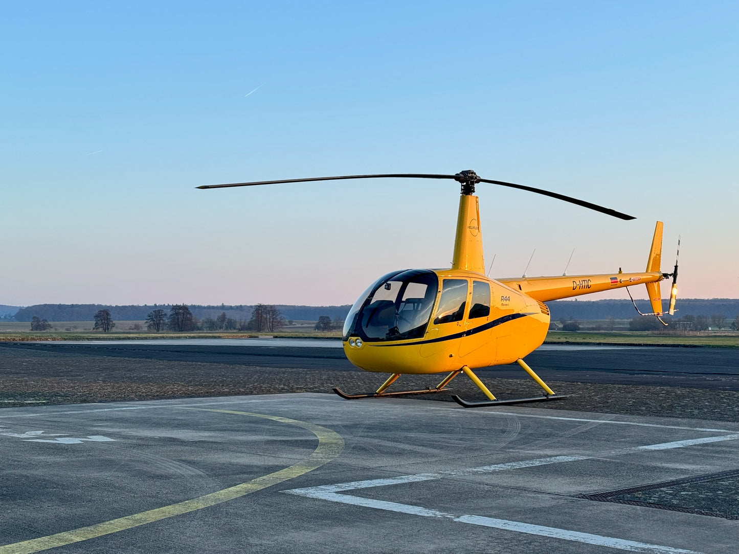 Hubschrauber Rundflug mit Fluglehrer (für zwei Personen)